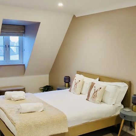 Modern Town House In Cotswolds - 3 Double Bedrooms Witney Exteriér fotografie